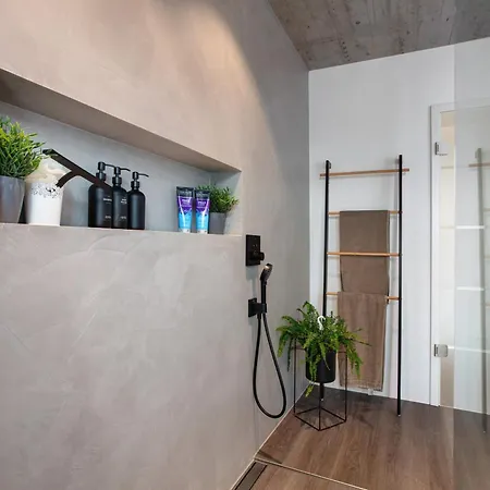 Apartment Helle Lichtdurchflutete